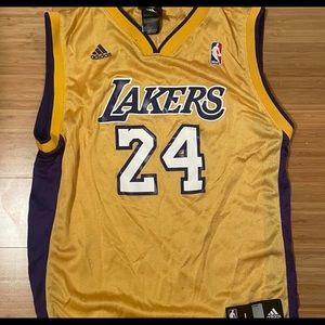 Kobe Bryant jersey